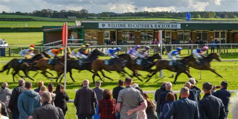catterick races live.